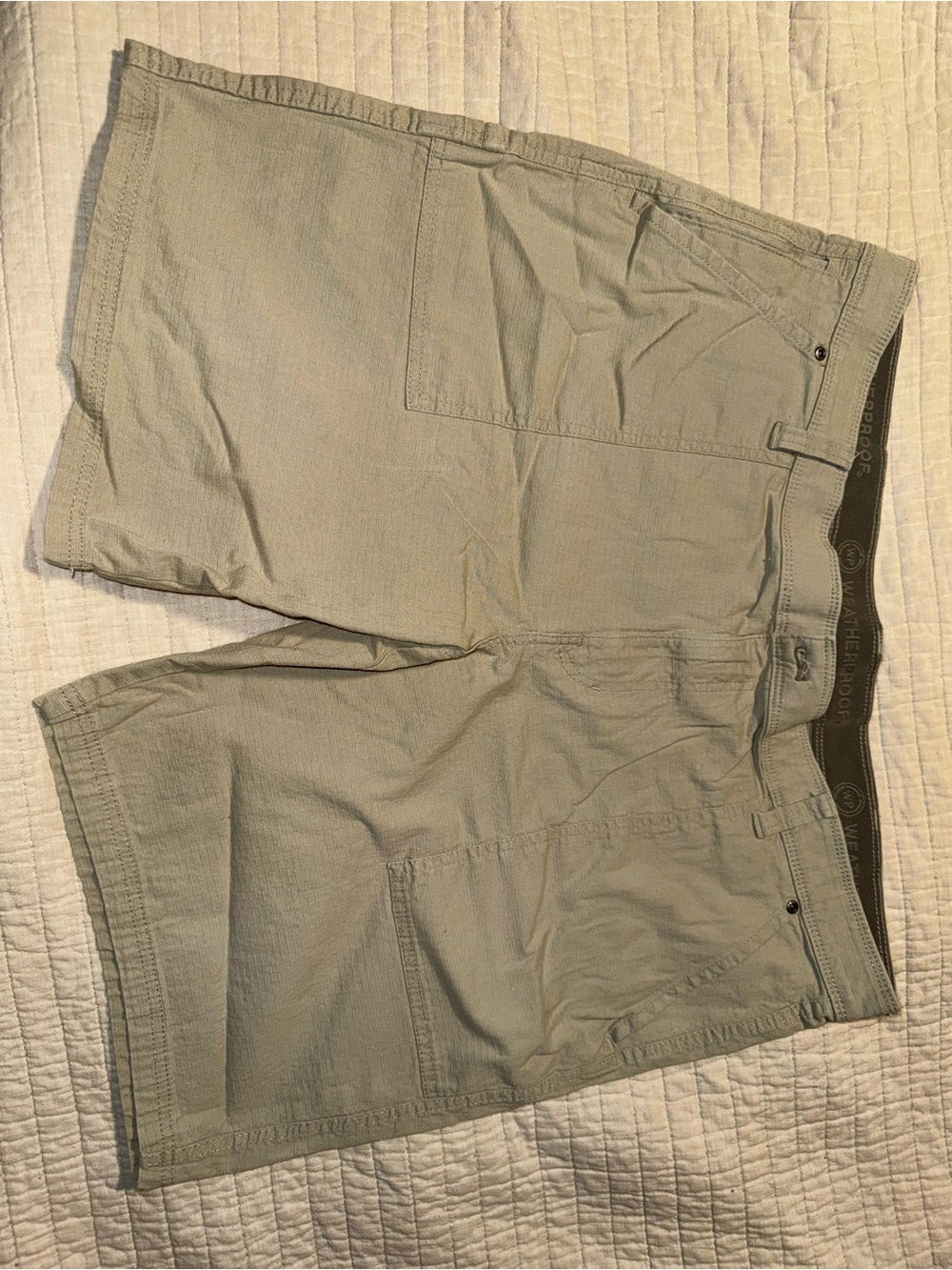 Weatherproof Men's Cargo Shorts in Khaki Tan